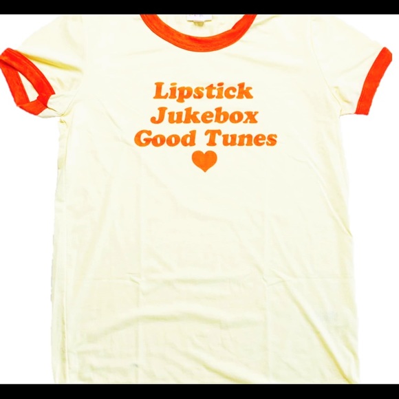 🚨Scroll through for different sizes😍Liv Ts - Picture 2 of 7